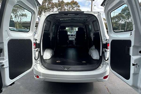 2024 LDV G10 + SV7C
