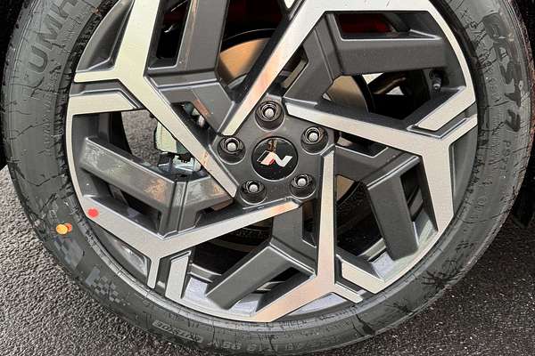 2024 Hyundai Kona Premium N Line SX2.V2