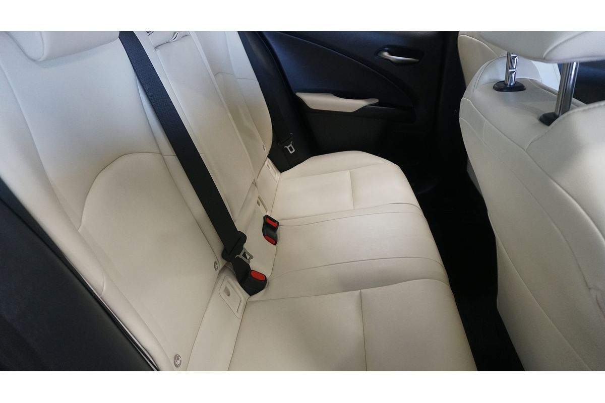 2018 Lexus UX UX200 Sport Luxury MZAA10R