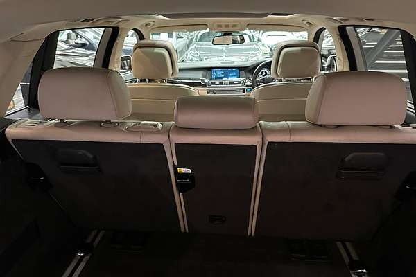 2011 BMW 5 Series 535i F11