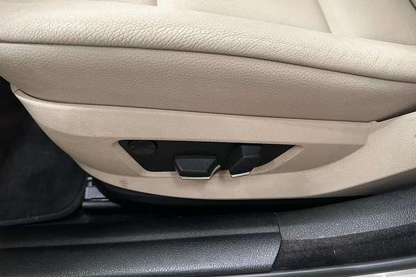 2011 BMW 5 Series 535i F11