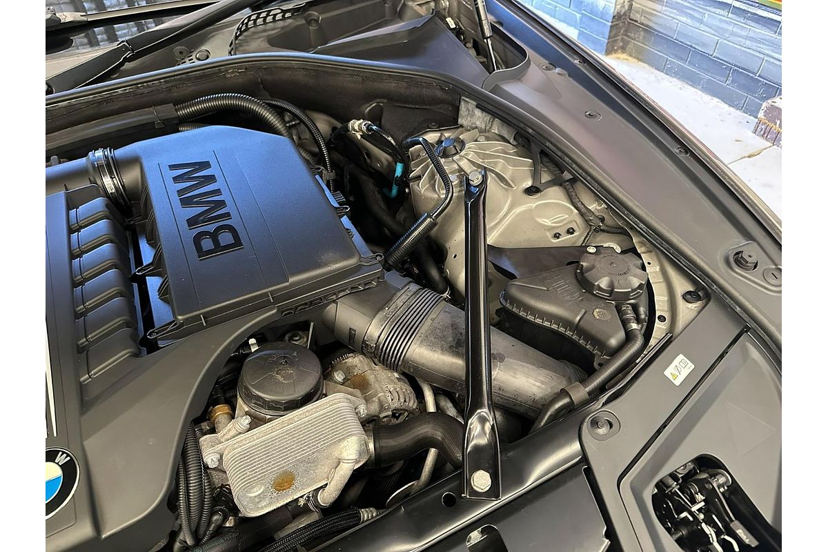 2011 BMW 5 Series 535i F11