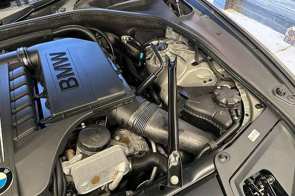 2011 BMW 5 Series 535i F11
