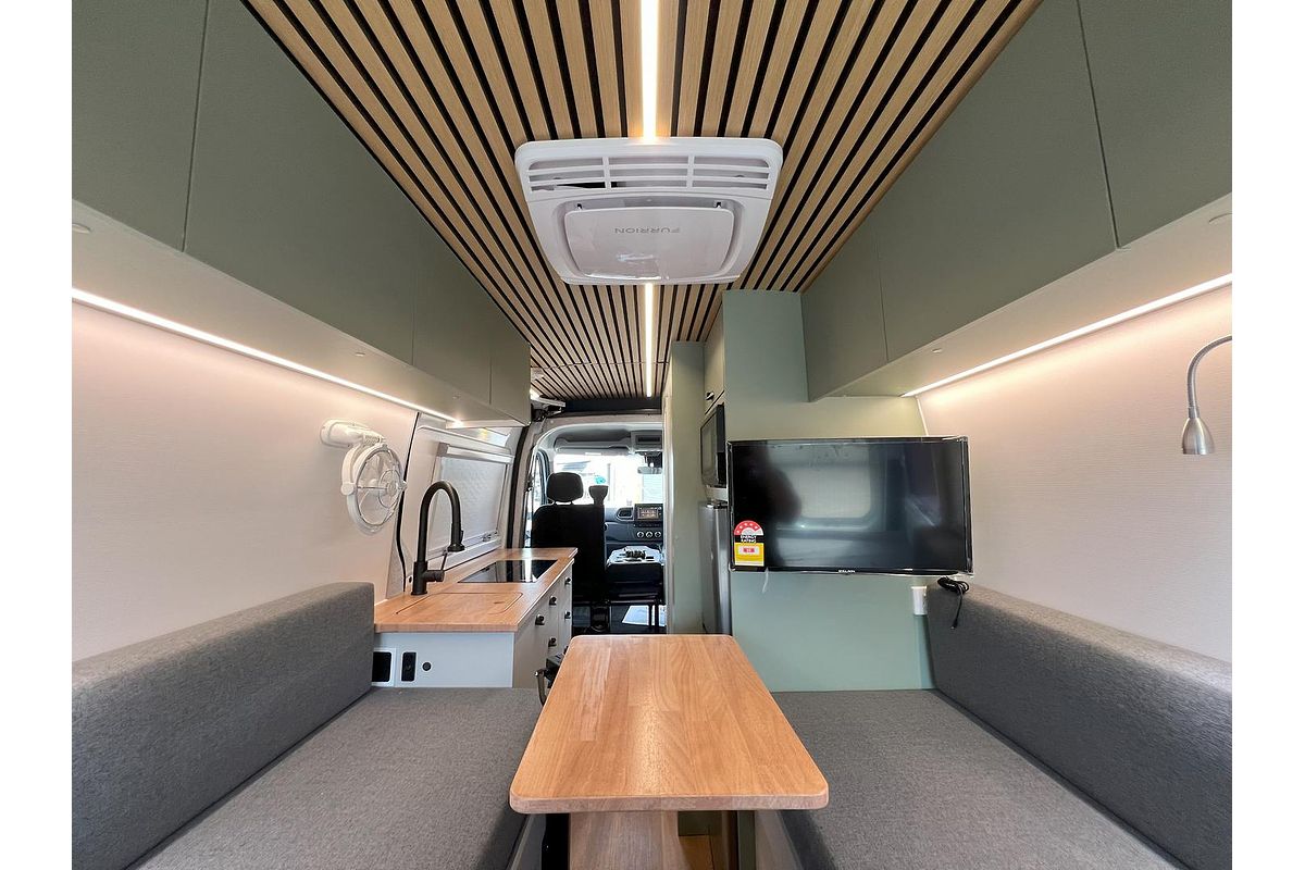 2024 Renault Master, Roadyacht Voyager