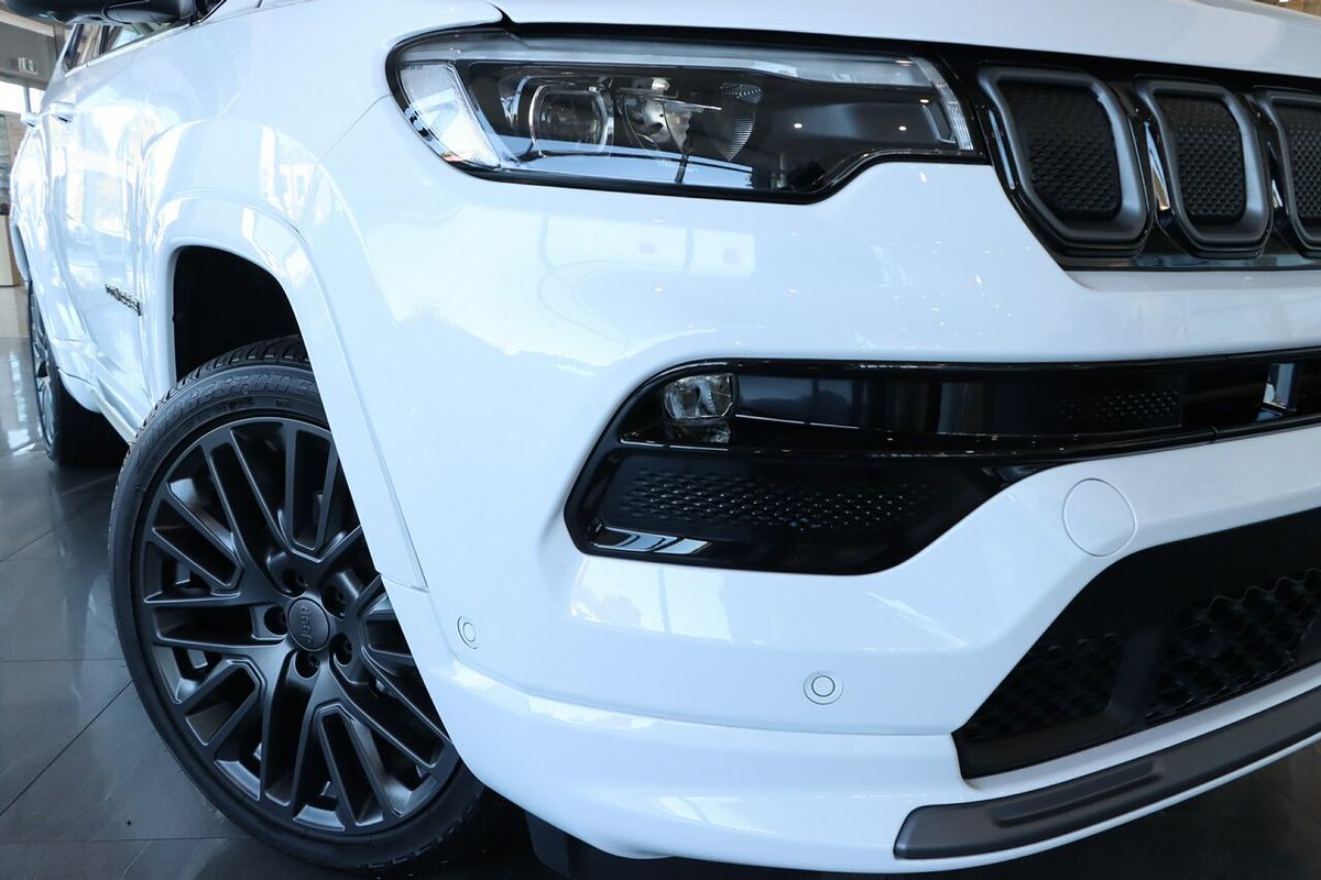 2023 Jeep Compass S-Limited M6