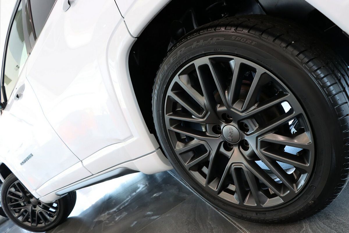 2023 Jeep Compass S-Limited M6
