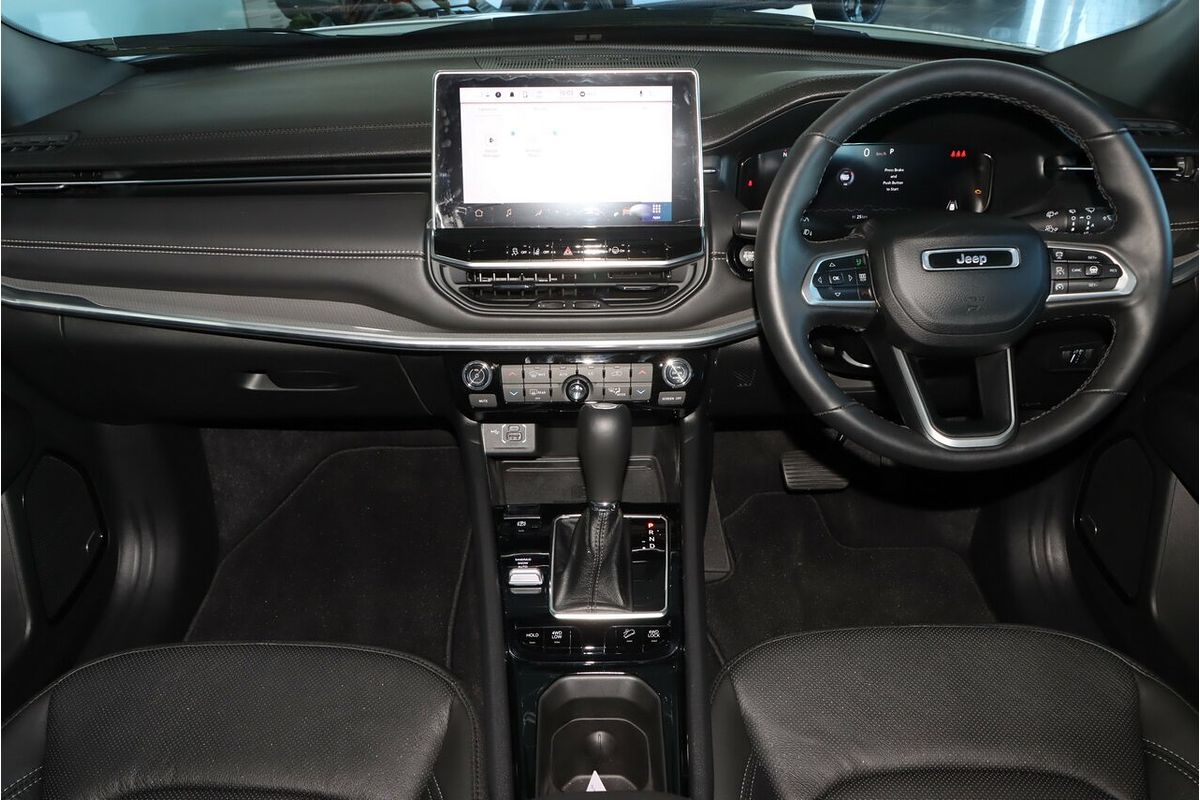 2023 Jeep Compass S-Limited M6