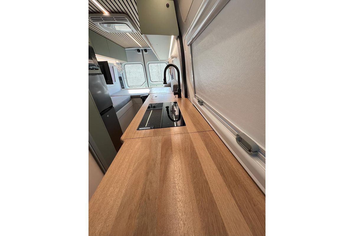 2024 Renault Master, Roadyacht Voyager