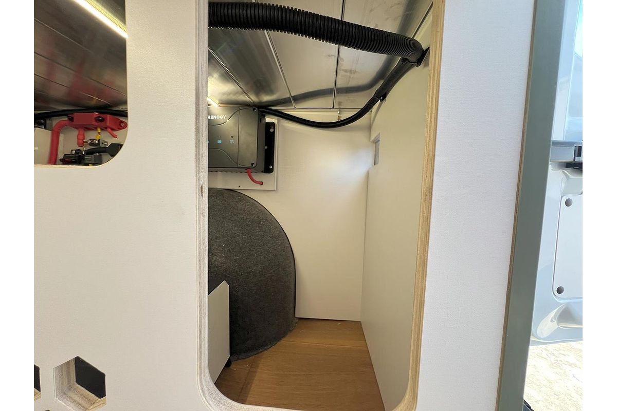 2024 Renault Master, Roadyacht Voyager