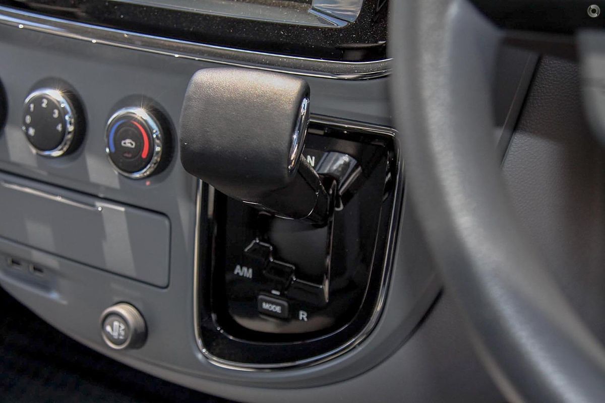 2023 LDV V80 LWB