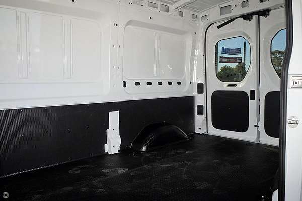 2023 LDV Deliver 9