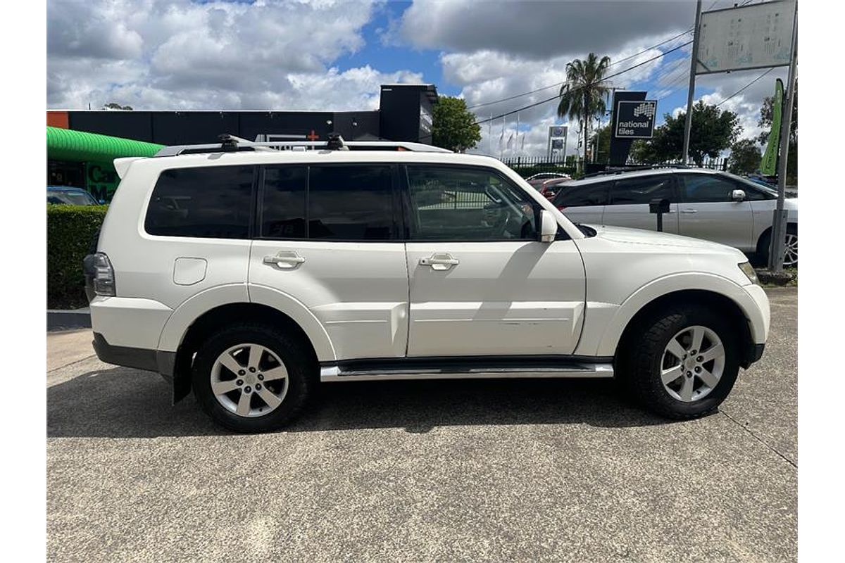 2006 Mitsubishi PAJERO VR-X LWB (4x4) NS