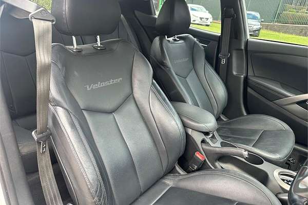 2015 Hyundai VELOSTER + FS4 SERIES 2