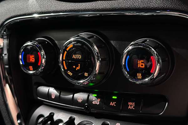 2016 MINI Clubman Cooper F54