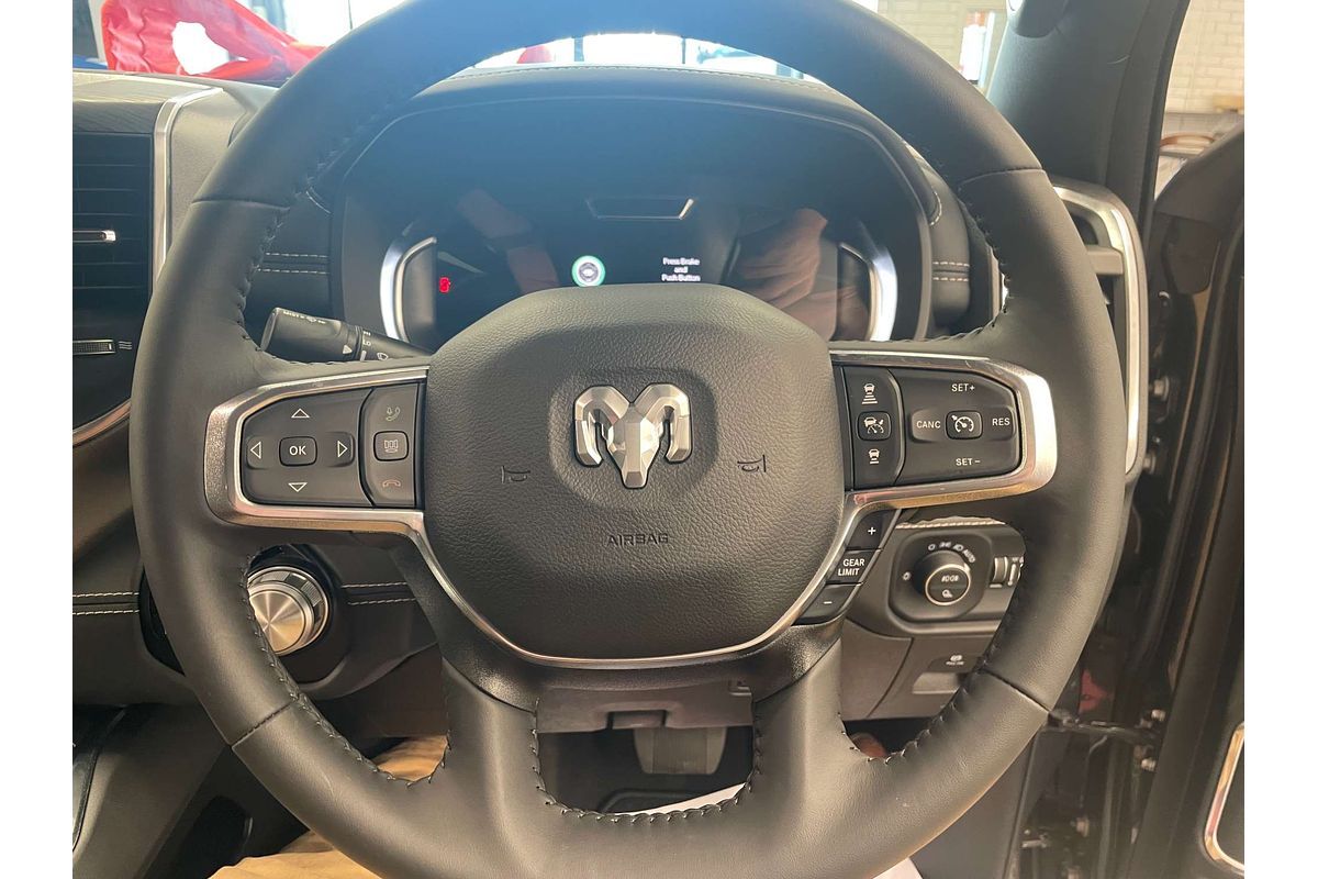 2024 RAM 1500 Laramie Sport RamBox DT 4X4 SWB
