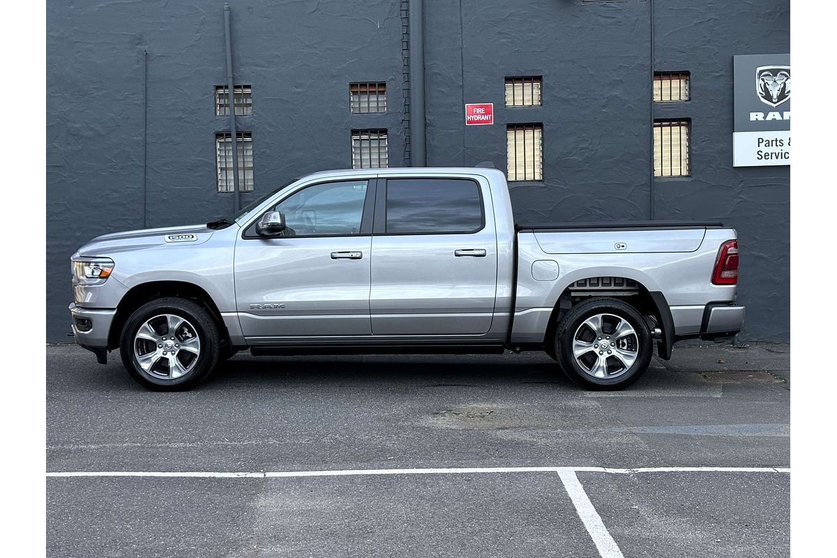 2024 RAM 1500 Laramie Sport RamBox DT 4X4 SWB