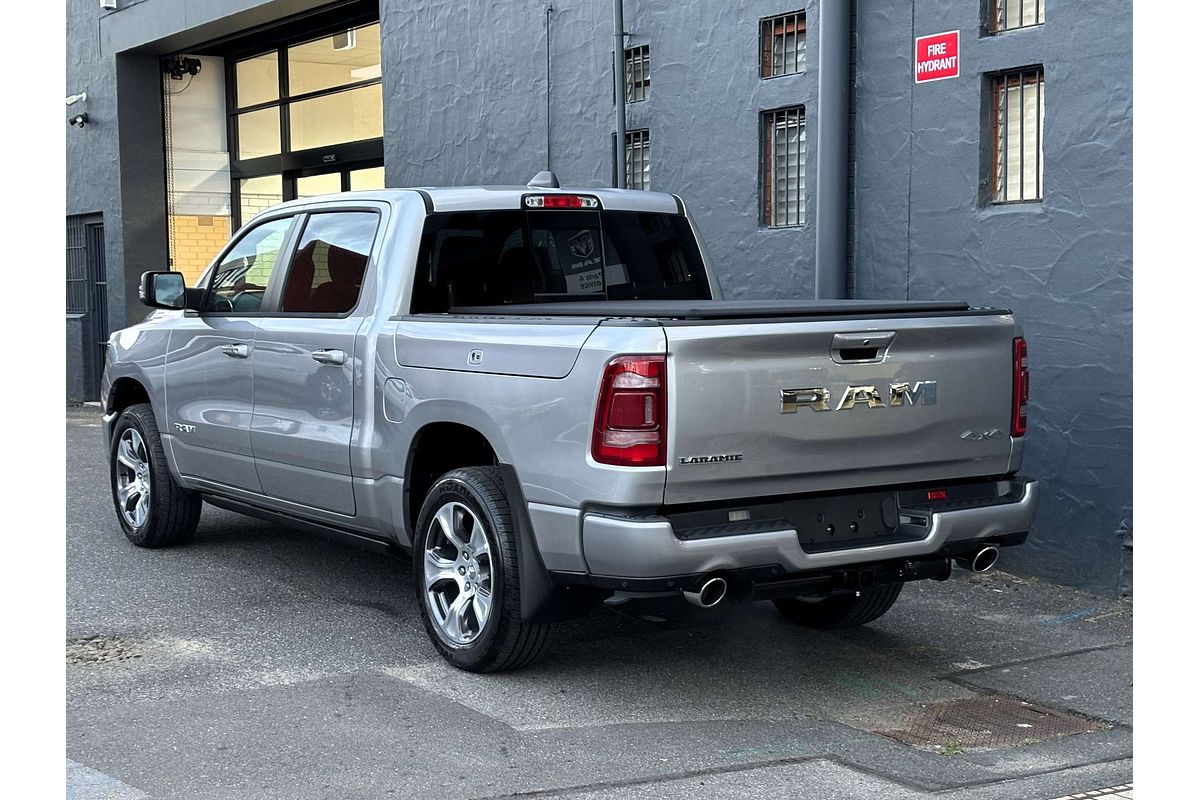 2024 RAM 1500 Laramie Sport RamBox DT 4X4 SWB