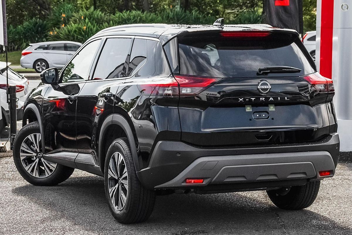 2023 Nissan X-TRAIL ST-L T33