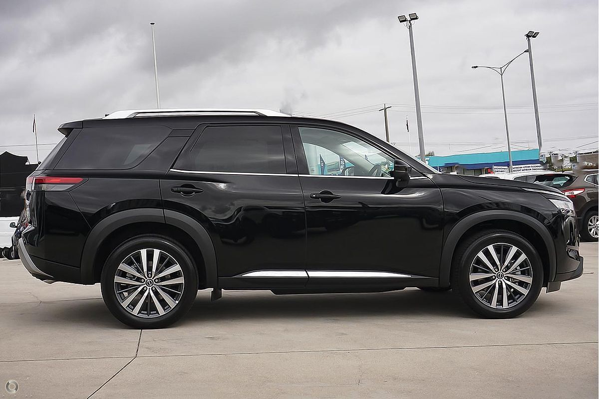 2023 Nissan Pathfinder Ti-L R53