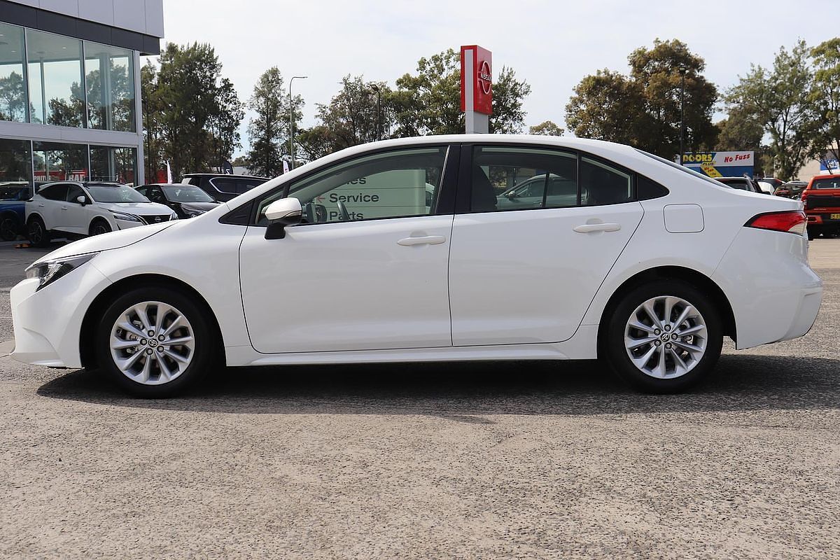 2021 Toyota Corolla Ascent Sport MZEA12R