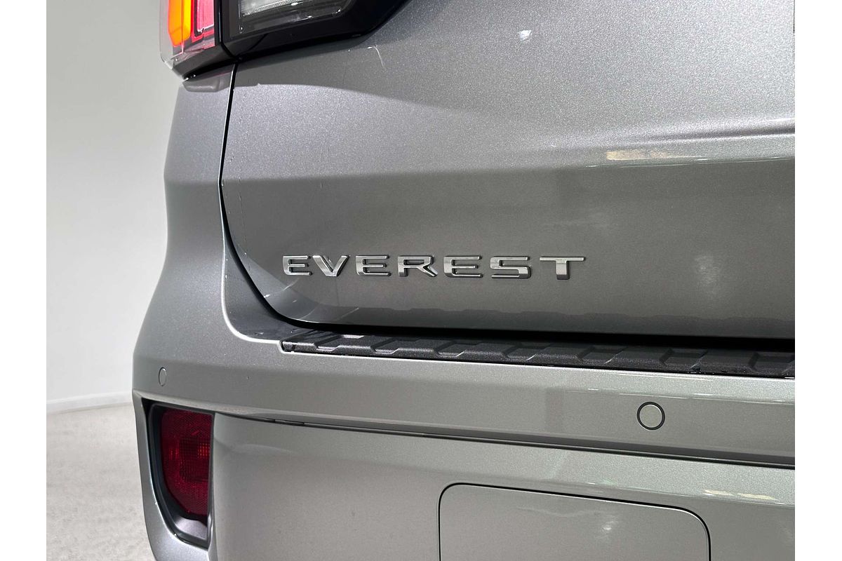 2024 Ford Everest Platinum