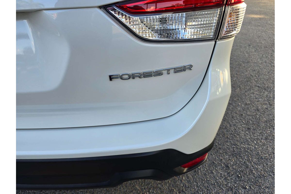 2022 Subaru Forester 2.5i S5