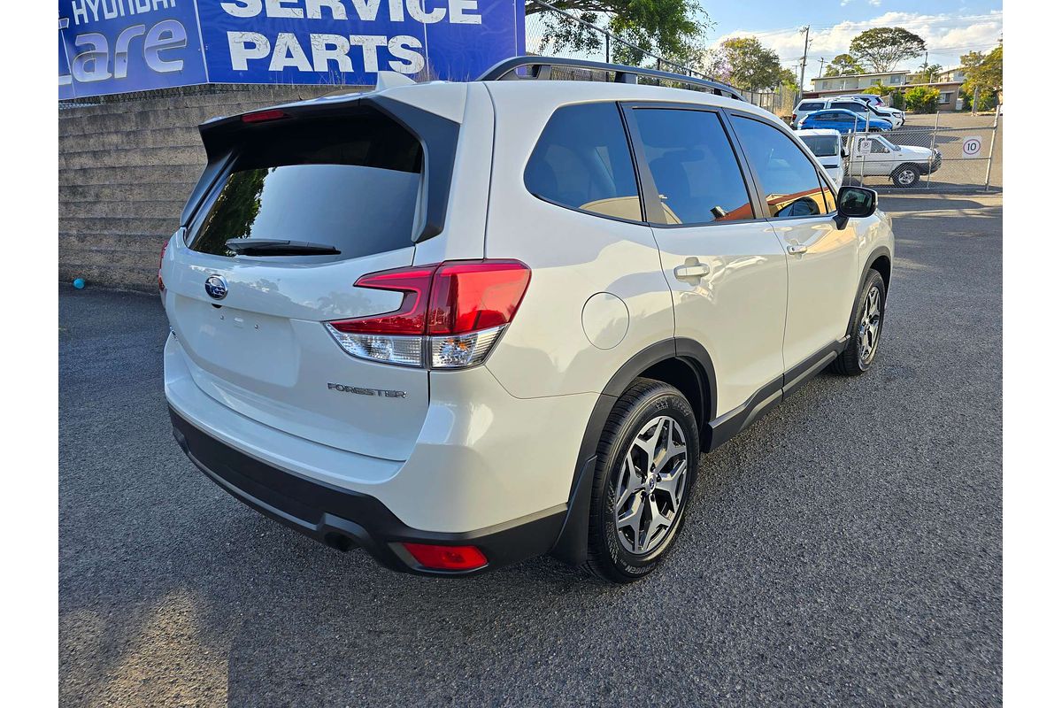 2022 Subaru Forester 2.5i S5