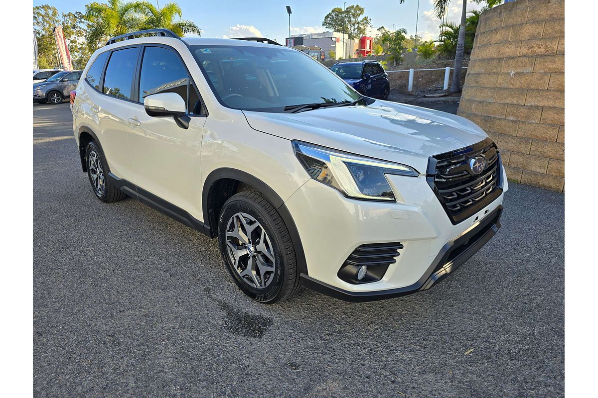 2022 Subaru Forester 2.5i S5