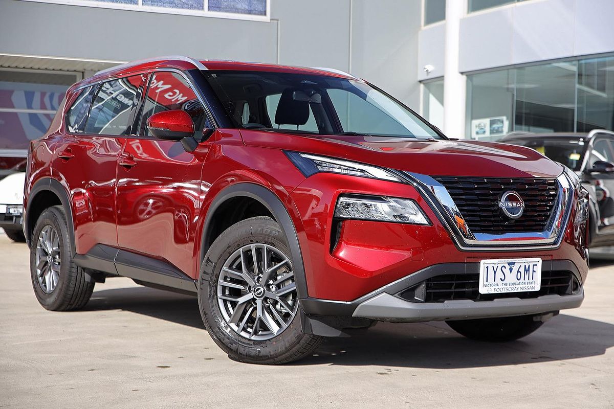 2023 Nissan X-TRAIL ST T33