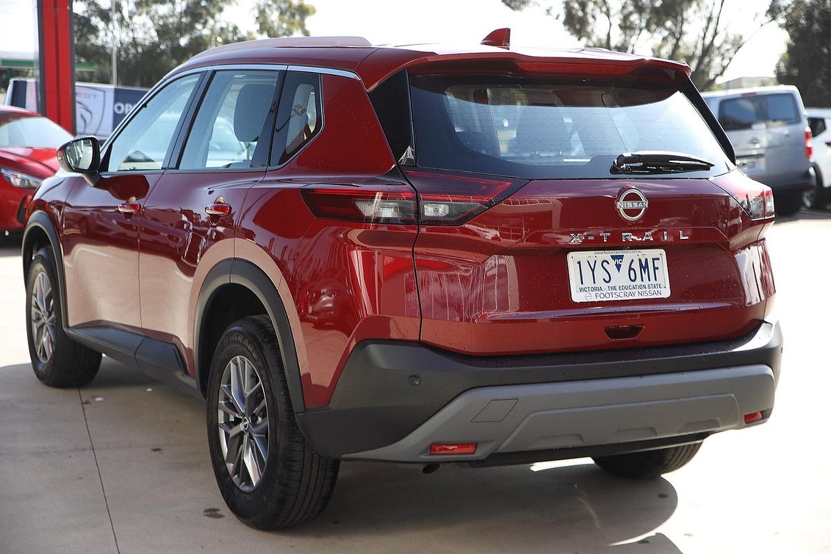 2023 Nissan X-TRAIL ST T33