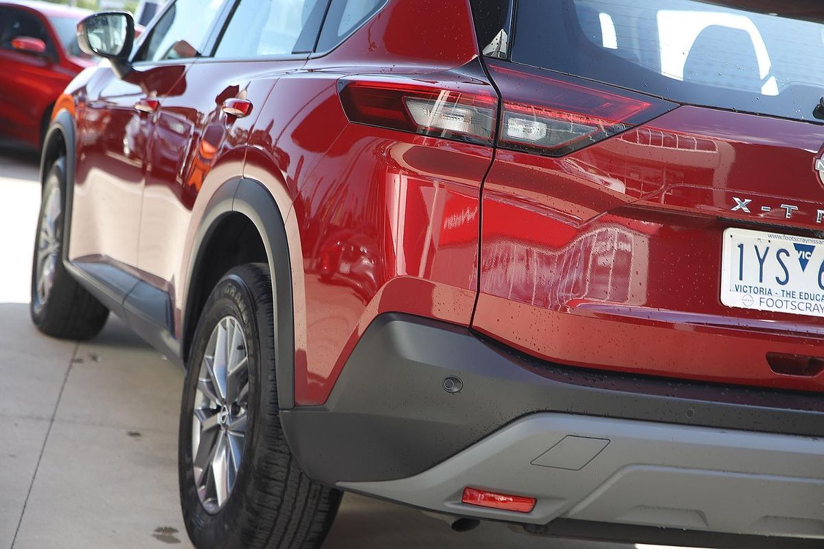 2023 Nissan X-TRAIL ST T33