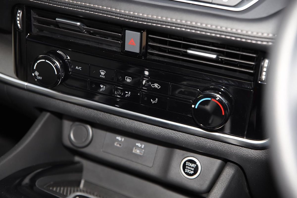 2023 Nissan X-TRAIL ST T33