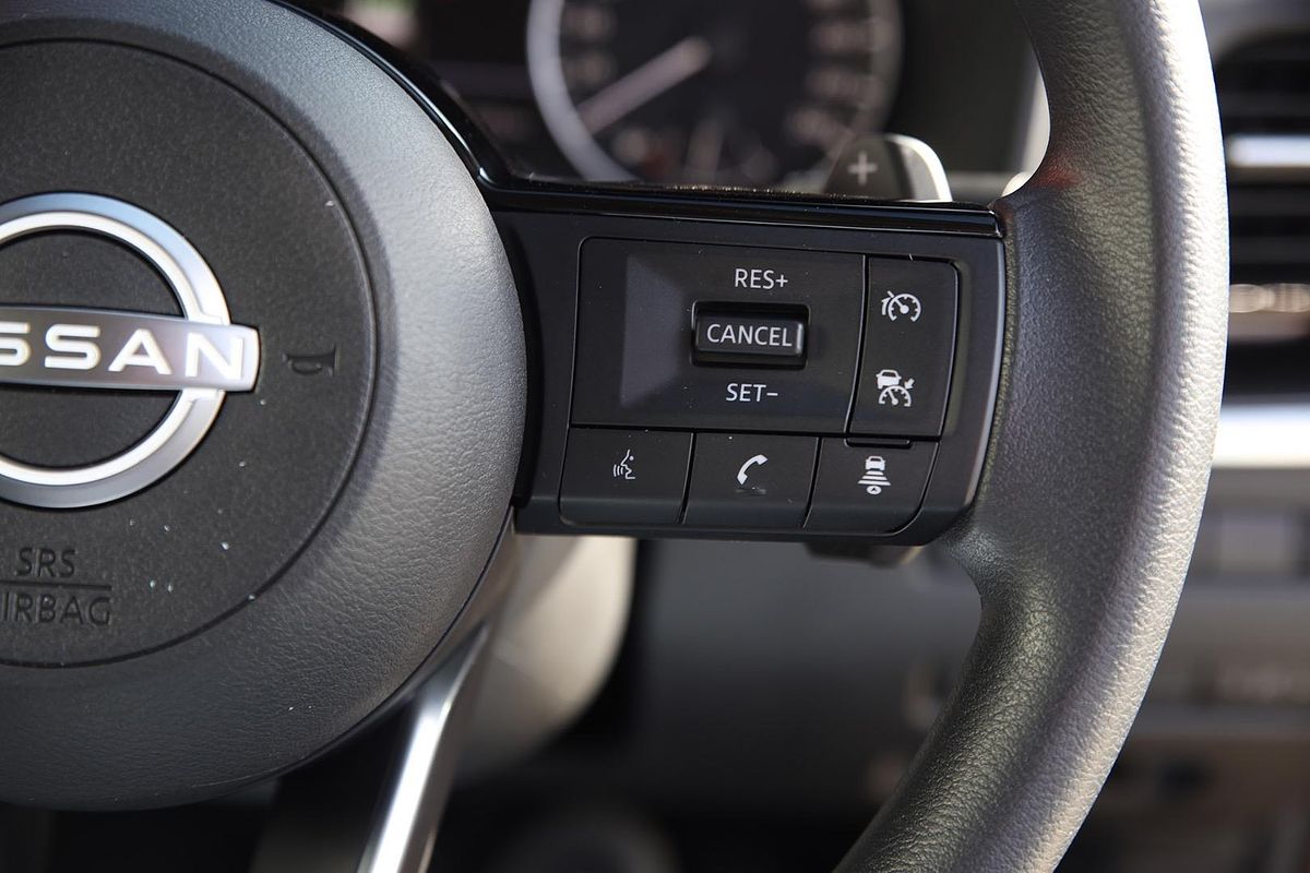 2023 Nissan X-TRAIL ST T33