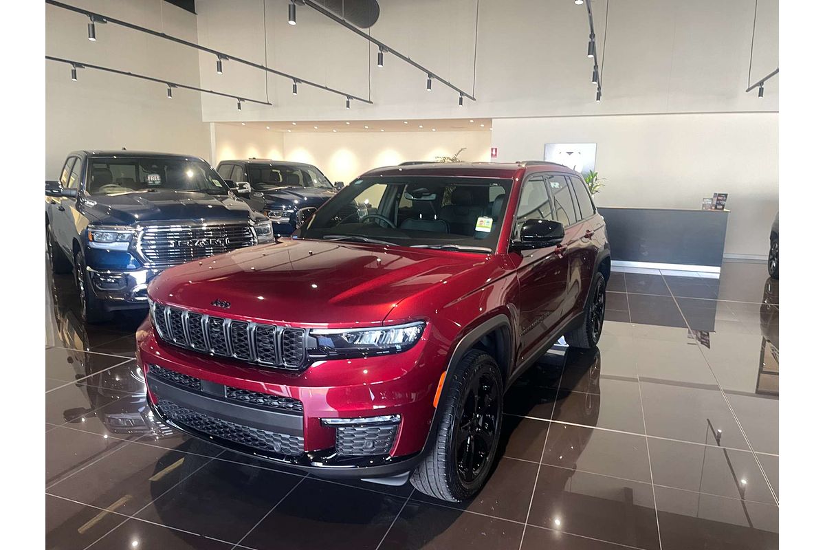 2023 Jeep Grand Cherokee Night Eagle WL