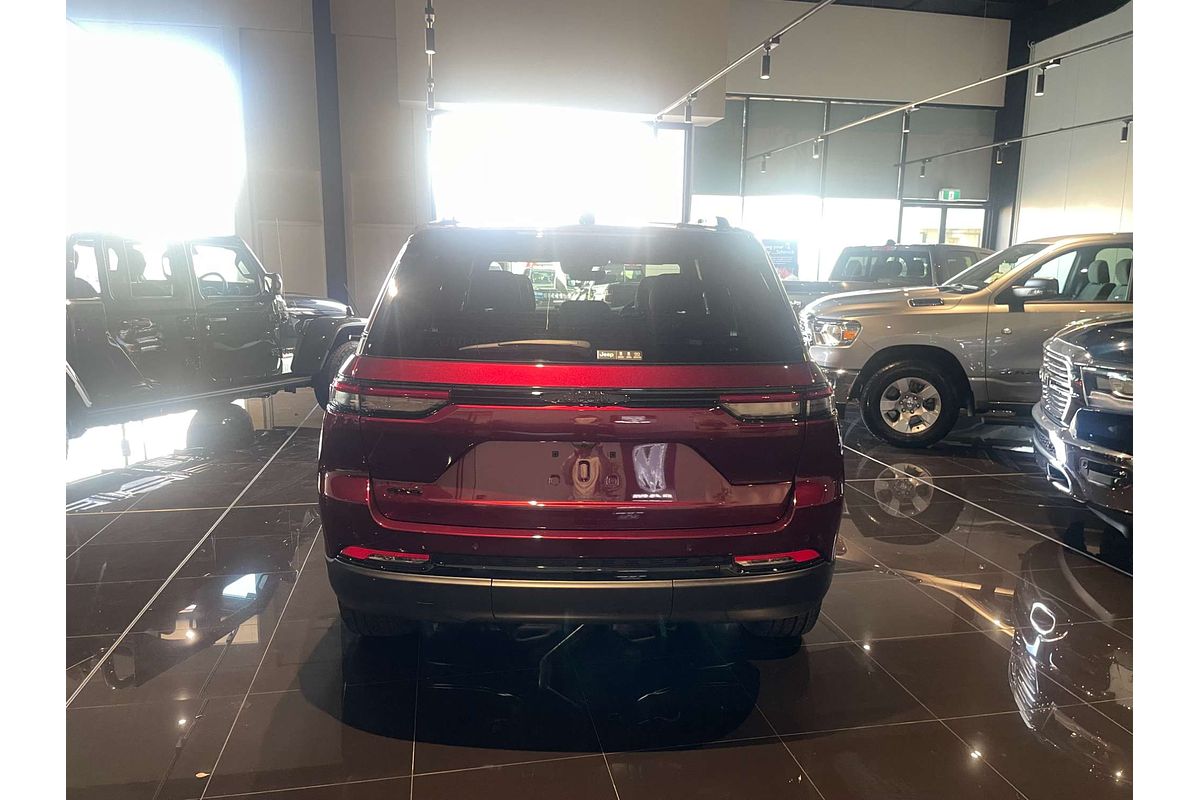 2023 Jeep Grand Cherokee Night Eagle WL