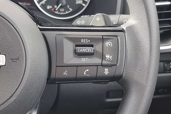 2024 Nissan X-TRAIL ST T33