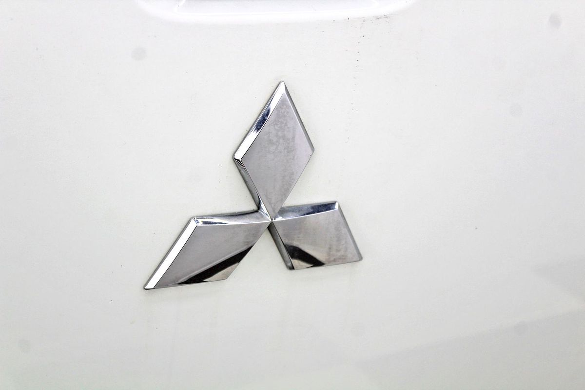 2020 Mitsubishi Triton GLX ADAS MR 4X4