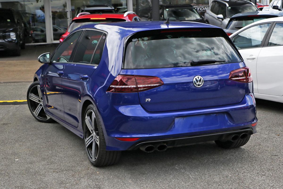 2014 Volkswagen Golf R 7