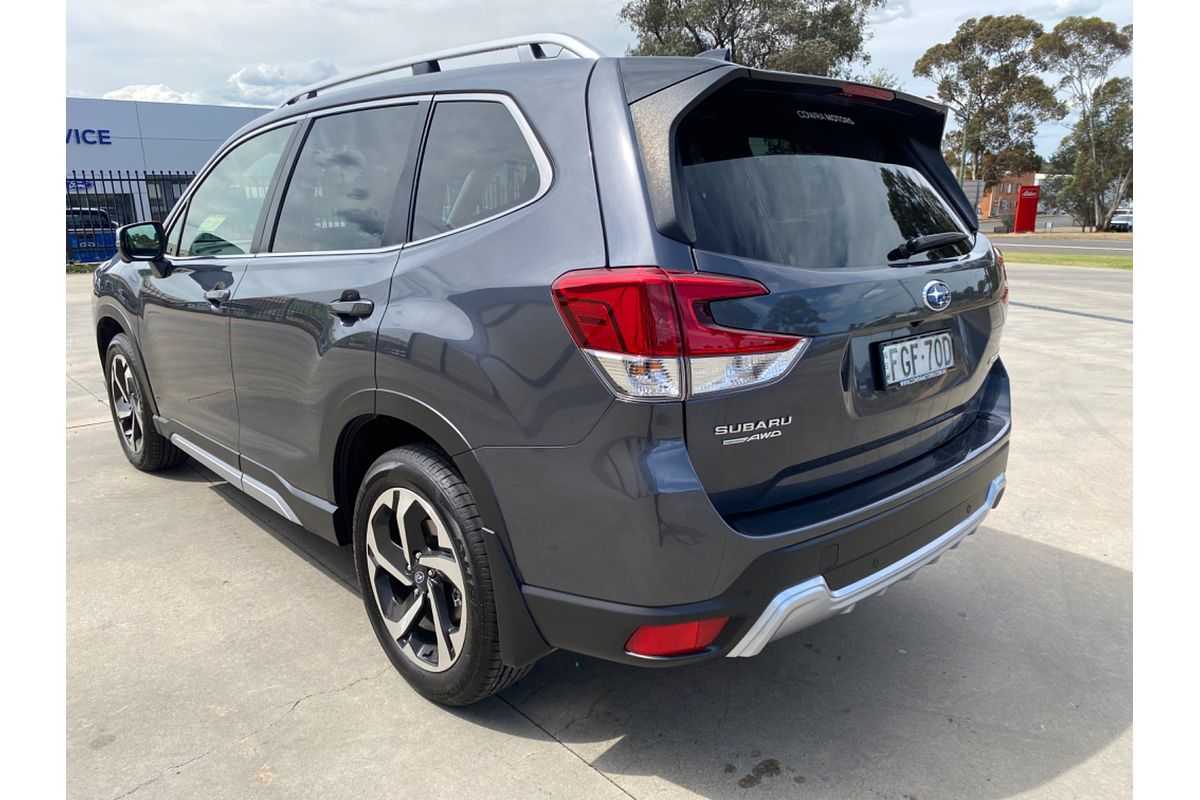 2023 Subaru Forester 2.5i-S S5