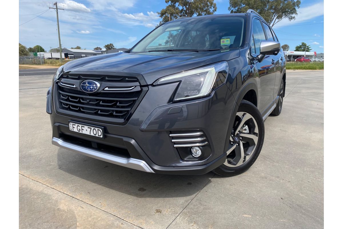 2023 Subaru Forester 2.5i-S S5