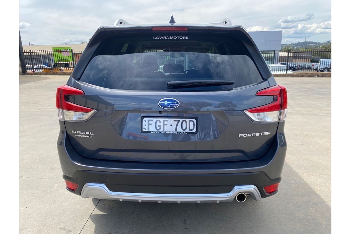 2023 Subaru Forester 2.5i-S S5