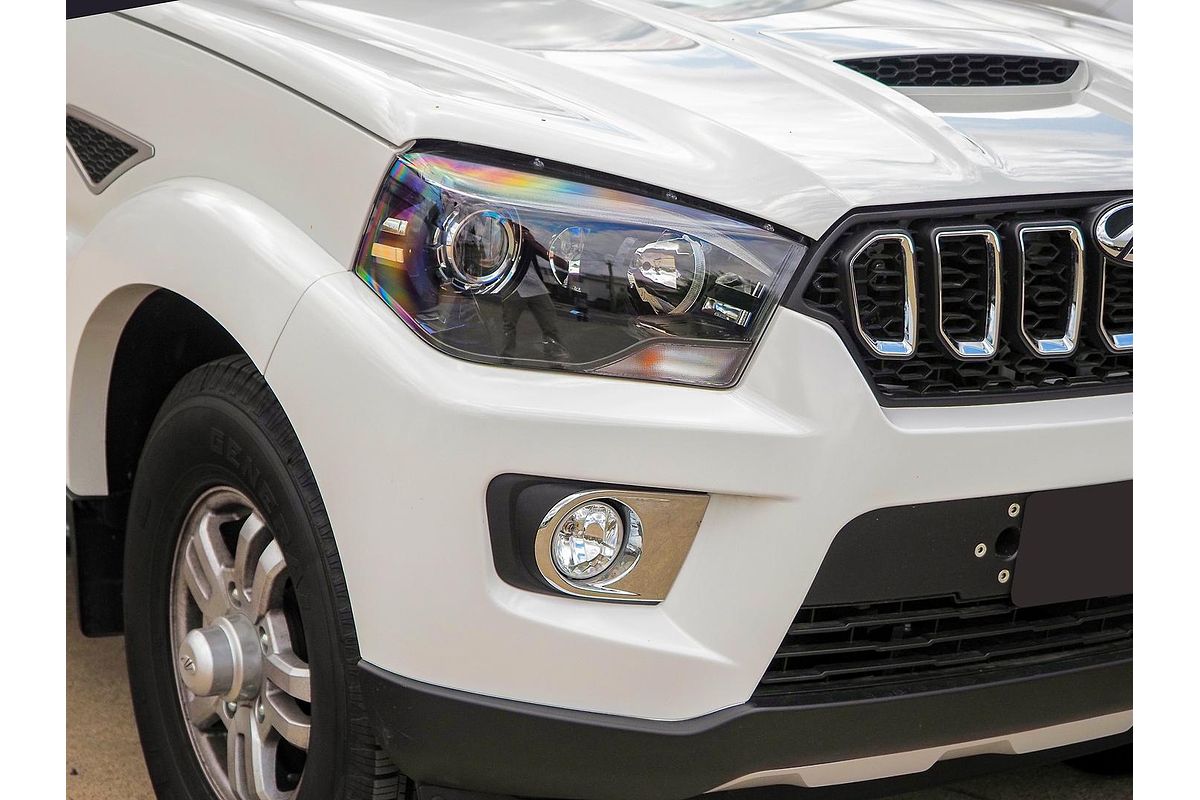 2022 Mahindra PIK-UP S11 4X4