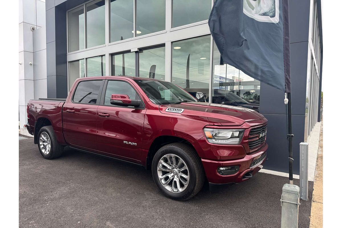 2024 RAM 1500 Laramie Sport RamBox DT 4X4 SWB