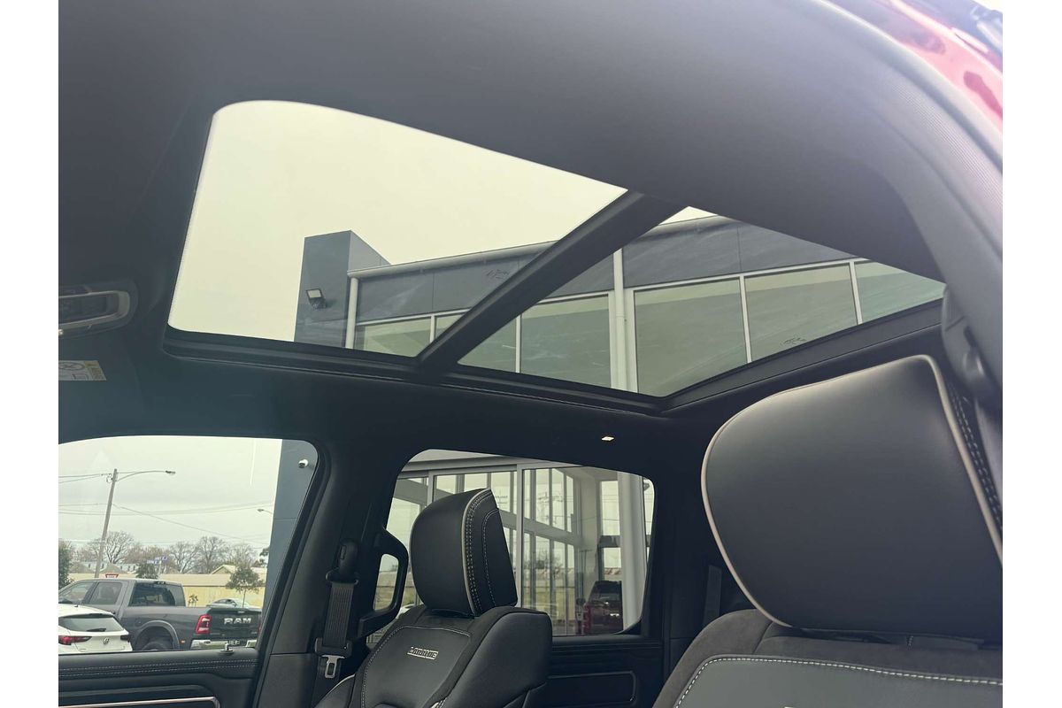 2024 RAM 1500 Laramie Sport RamBox DT 4X4 SWB