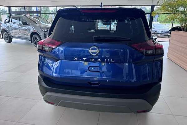 2024 Nissan X-TRAIL ST-L T33
