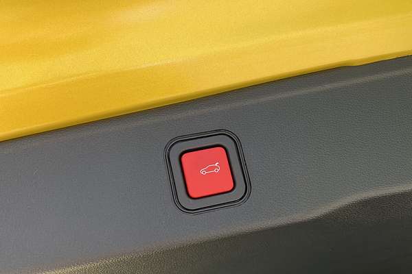 2024 Jeep Avenger Summit JJ