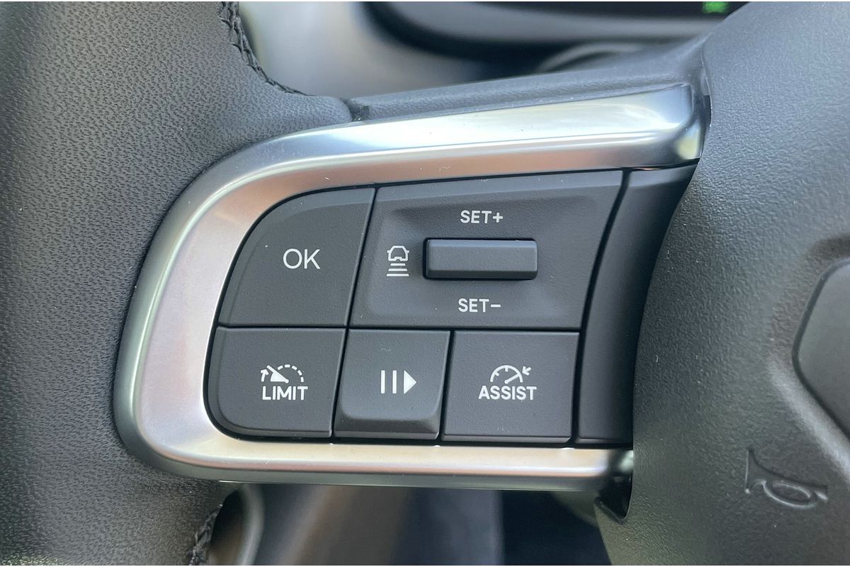 2024 Jeep Avenger Summit JJ