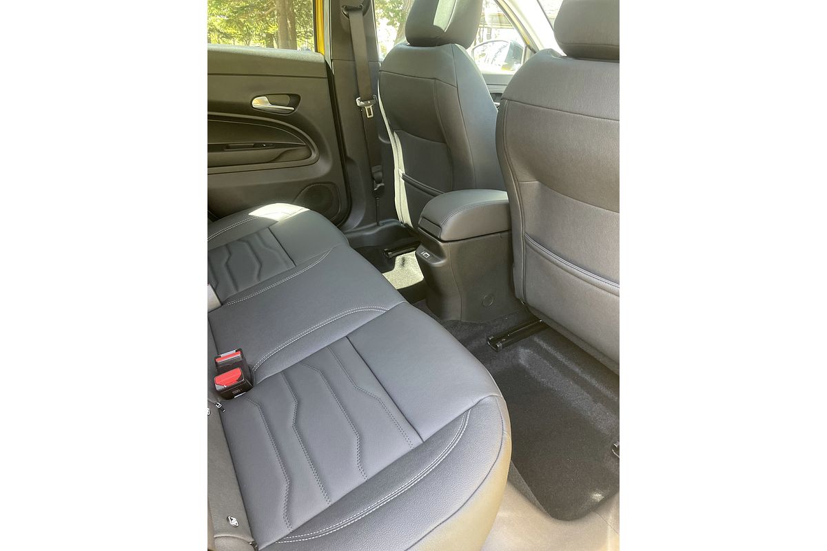 2024 Jeep Avenger Summit JJ