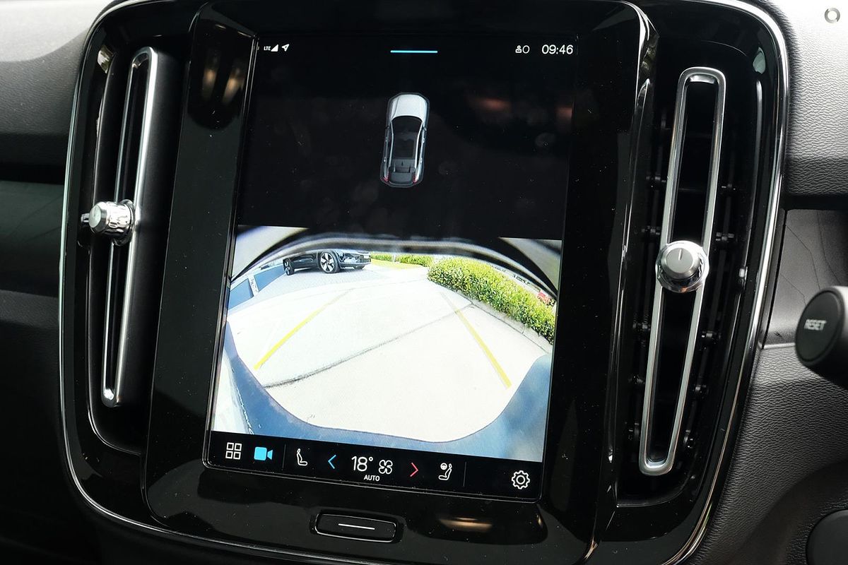 2024 Volvo C40 Recharge Twin