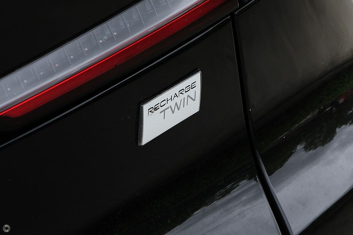 2024 Volvo C40 Recharge Twin